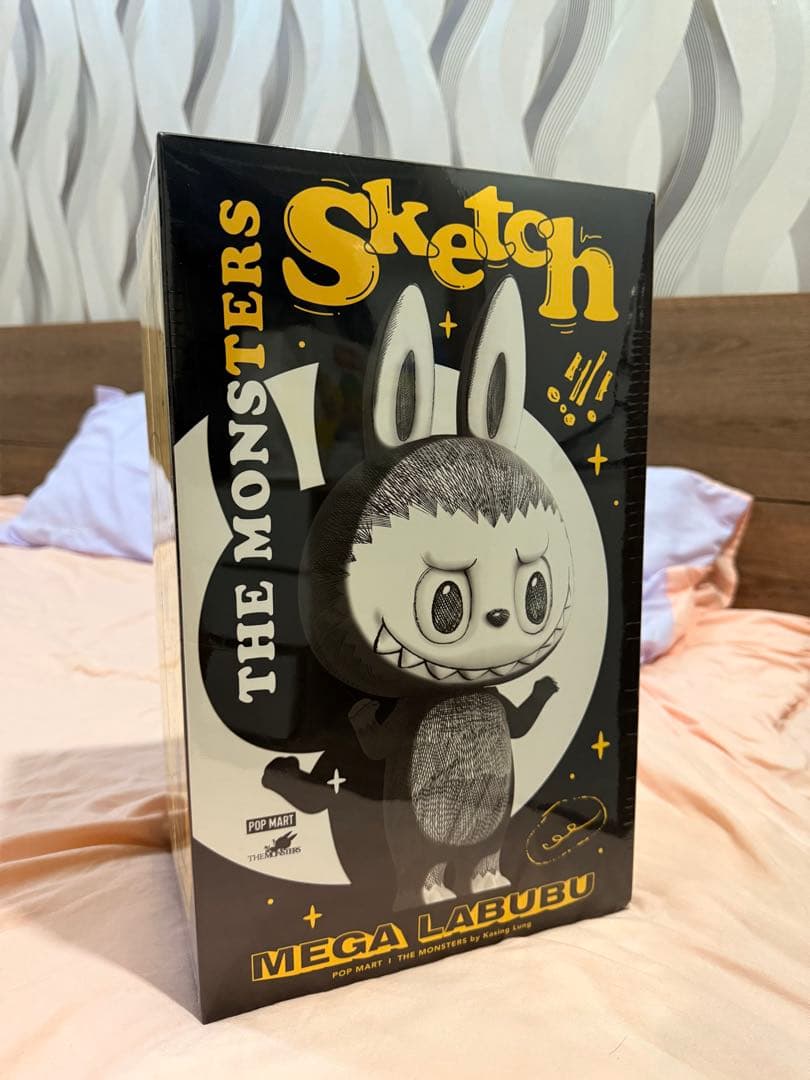 【新品】POP MART MEGA LABUBU Sketch【未開封】
