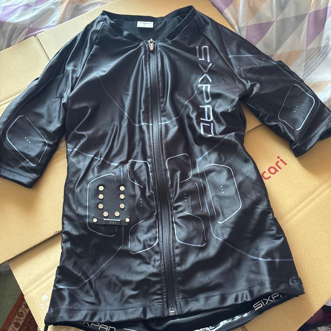 S I X P AＤ　 P owersuitセット(上下L size)レディース