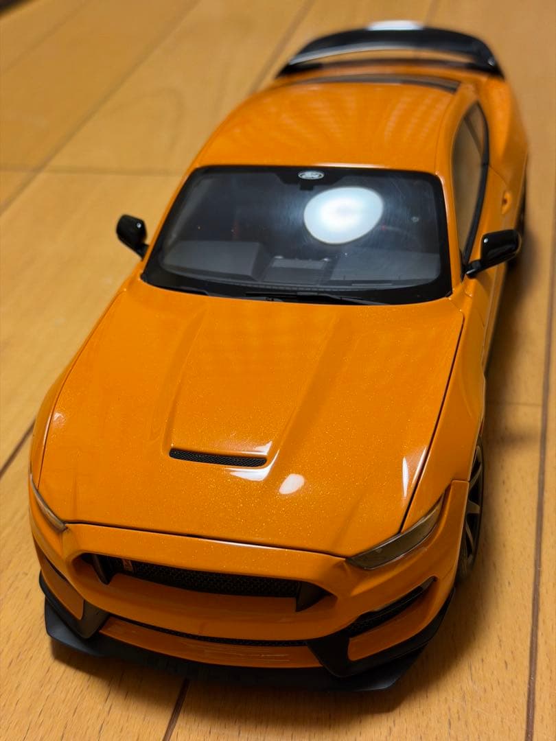 Mustang GT350R 1/18モデルカー