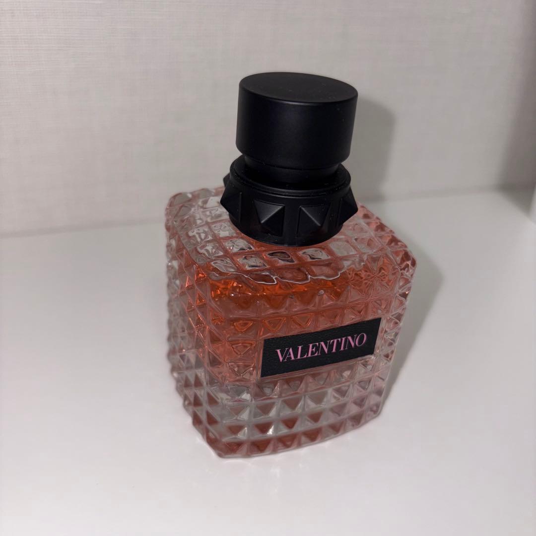 ほぼ未使用⭕️VALENTINO BORN IN ROMA ヴァレンティノ ドンナ