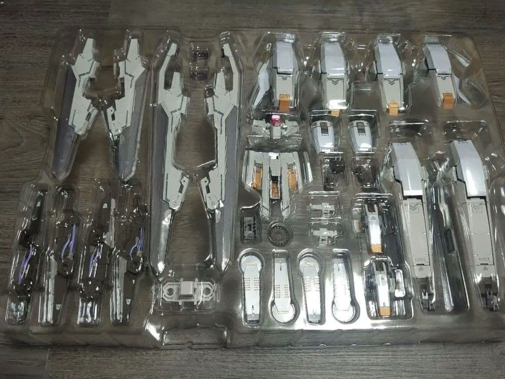 メタルビルド　ガンダムアストレア+ハイメガランチャー+アストレア用高機動試験装備