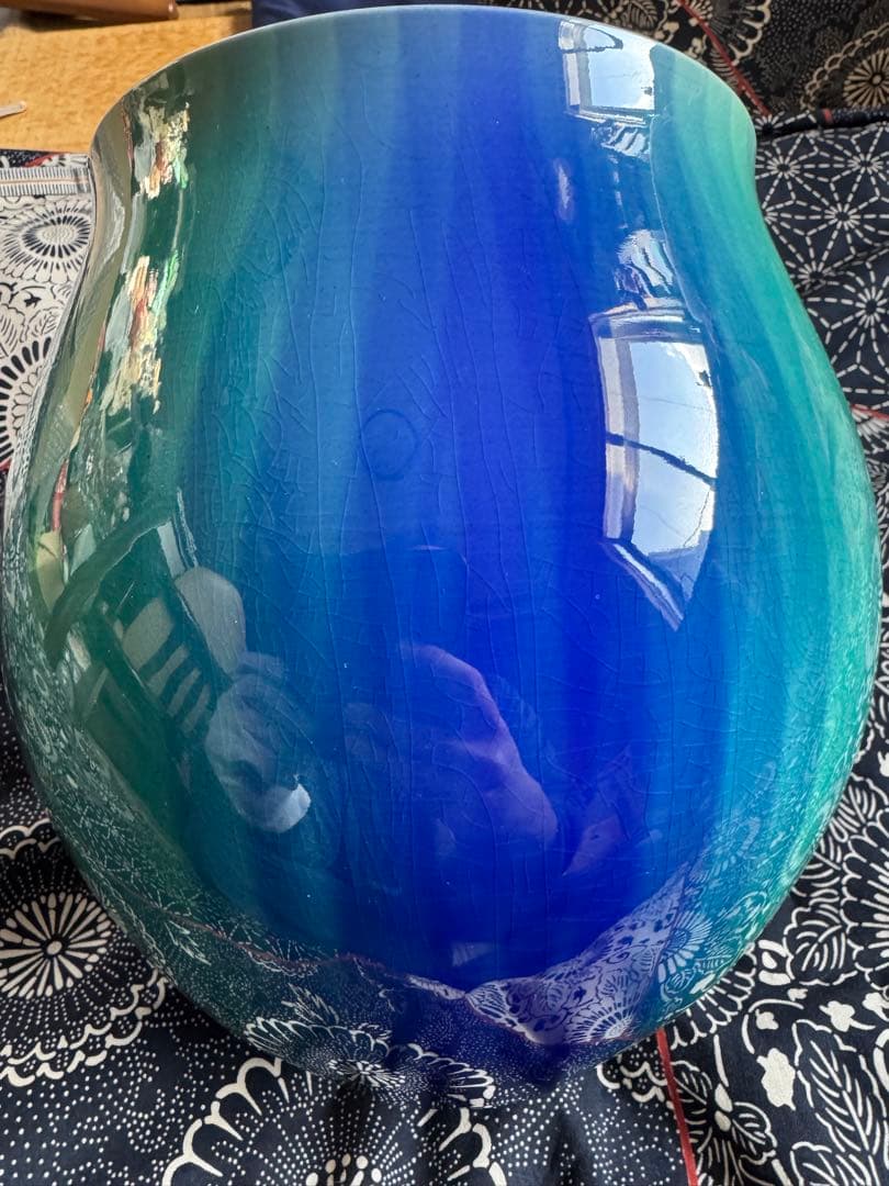 人間国宝　三代　徳田八十吉　(正彦銘) 燿彩花器