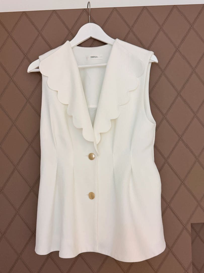 trefle トレフルプラスワン スカラップジレ ベスト