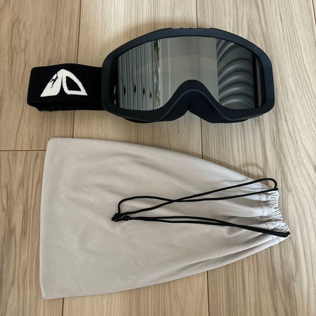 スノーボード　ウェア上下　ゴーグル　グローブ　その他小物　セット　レディース