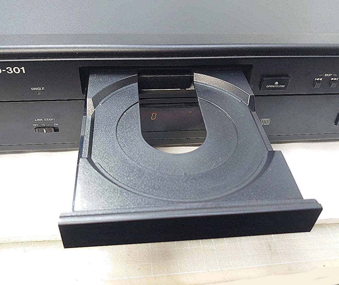 【完動｜良品】 TASCAM CD-301｜CDプレーヤー｜有線リモコン付属