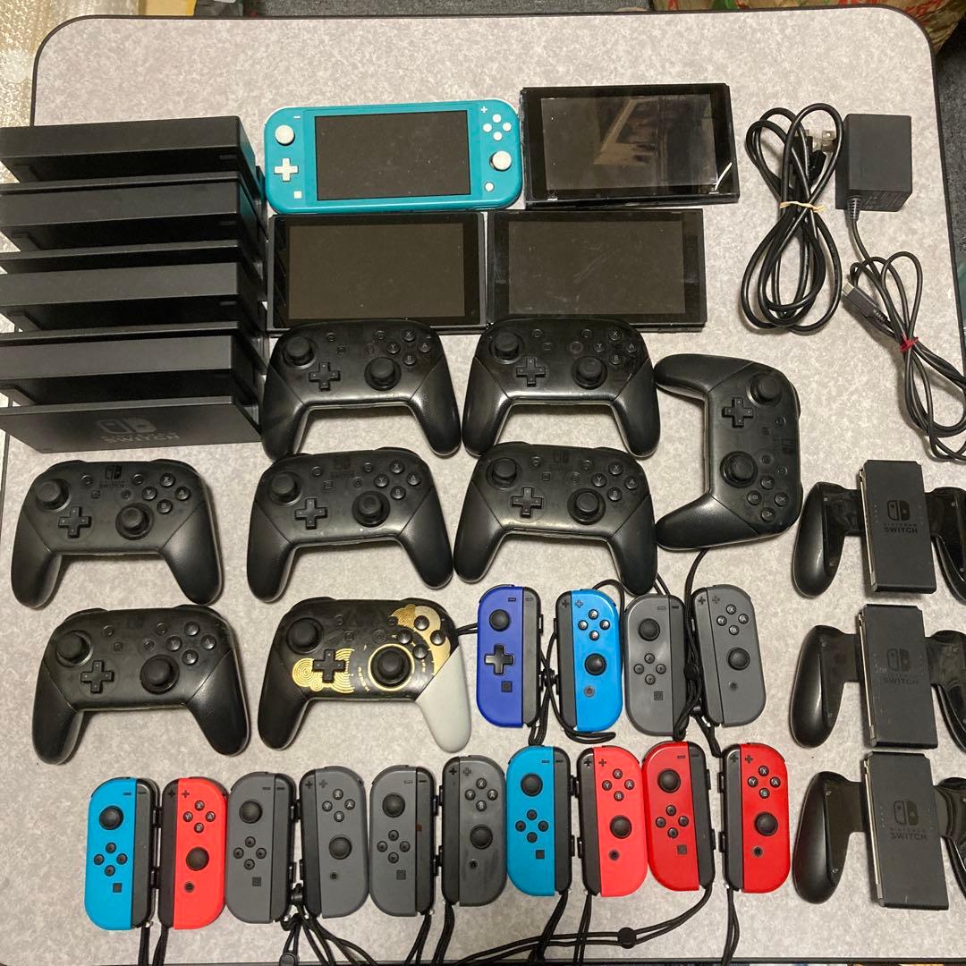 Nintendo Switch 本体とコントローラー　ジャンクセット