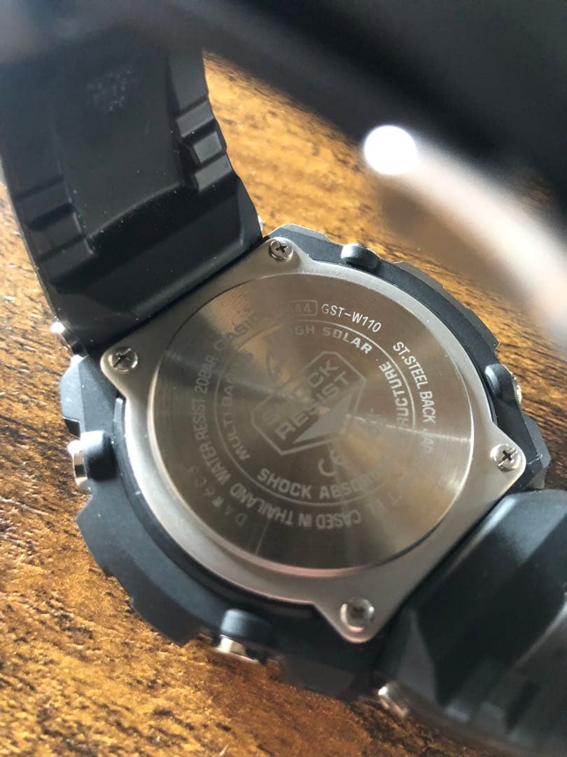 CASIO G-SHOCK ソーラー電波腕時計GST-W110-1AJF