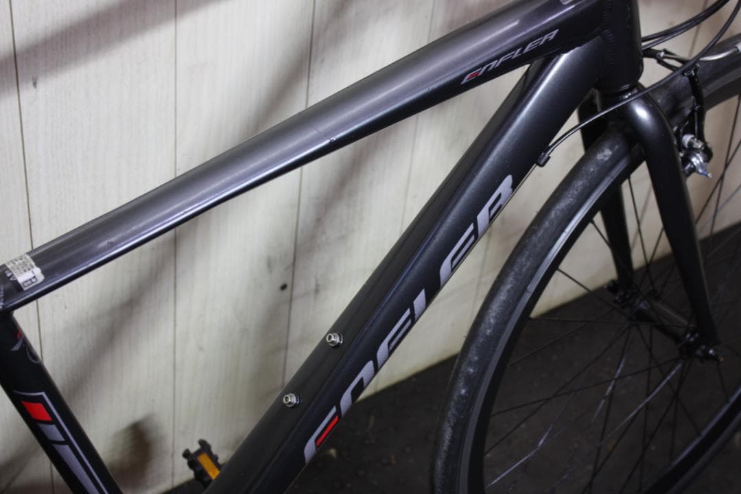 ANIMATOアニマト製ENFLER 700C アルミ 21速 460mmクロス