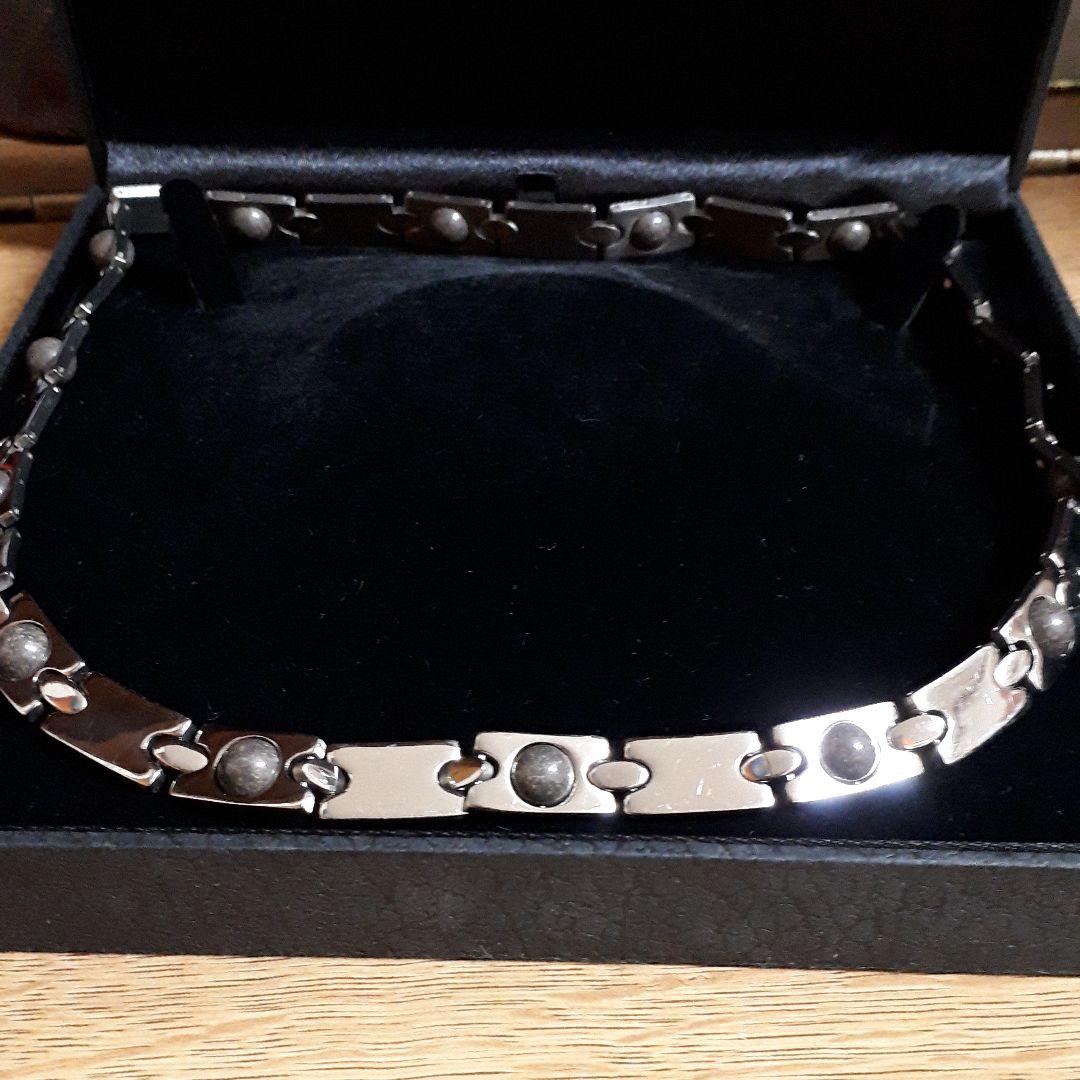 玉川チタンネックレス　北投石