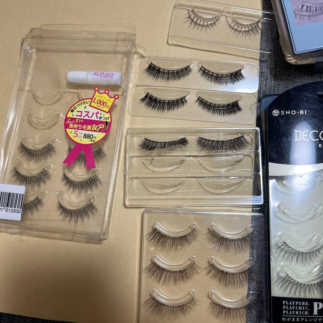 中身更新しました　つけまつげ　バラ売りも可