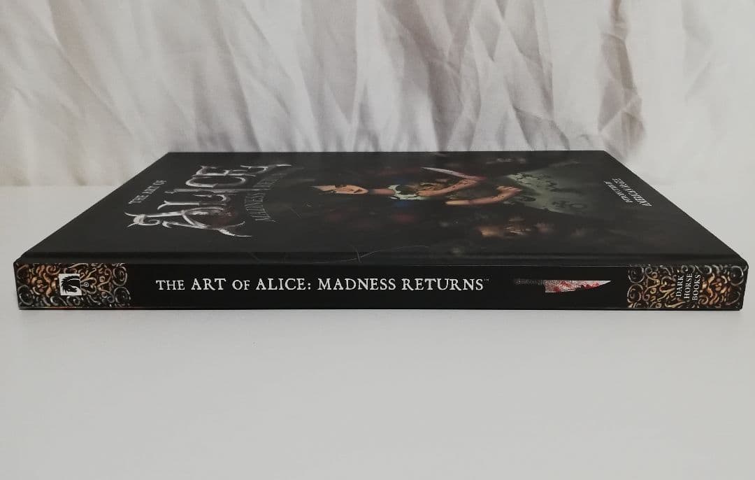 ［初版・英語版］アートオブアリスマッドネスリターンズ
