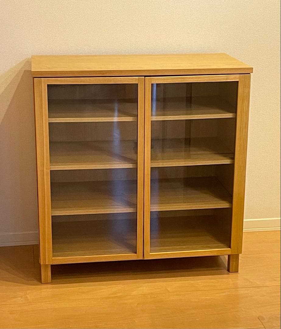 【11/22(土)まで特別値引】無印良品　脚付き木製キャビネットガラス扉