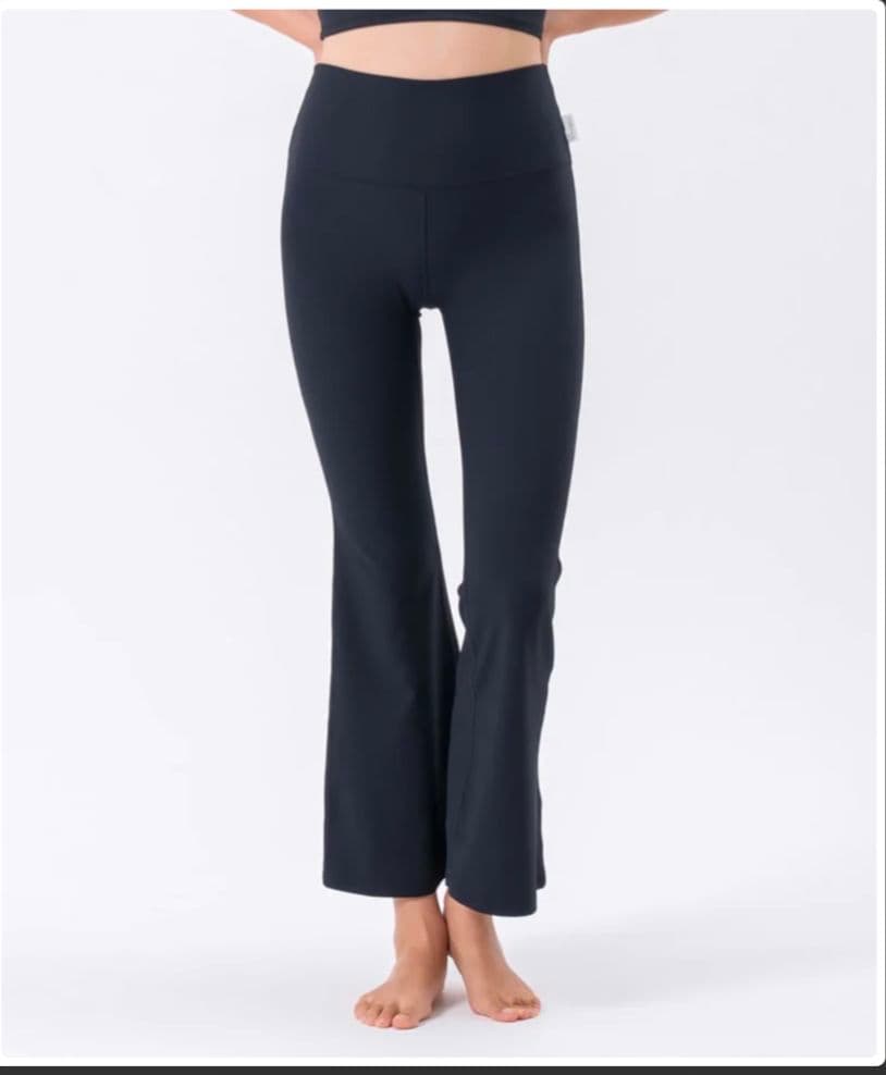 【SUKALA】フレアリブパンツ　ブラックM 新品未開封