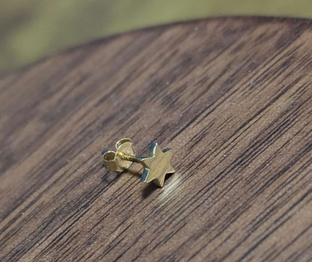 レデッサンドゥデュー　k18　ヘキサグラムピアス