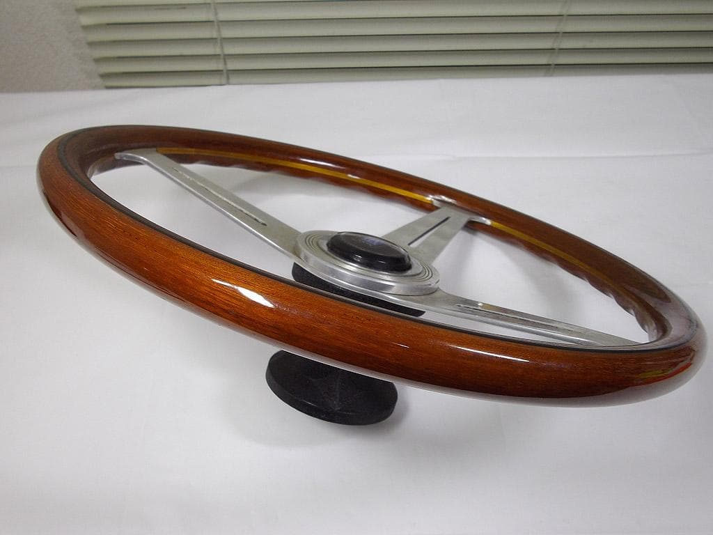 当時物！NARDI ナルディ クラッシック ウッドステアリング・ハンドル 365