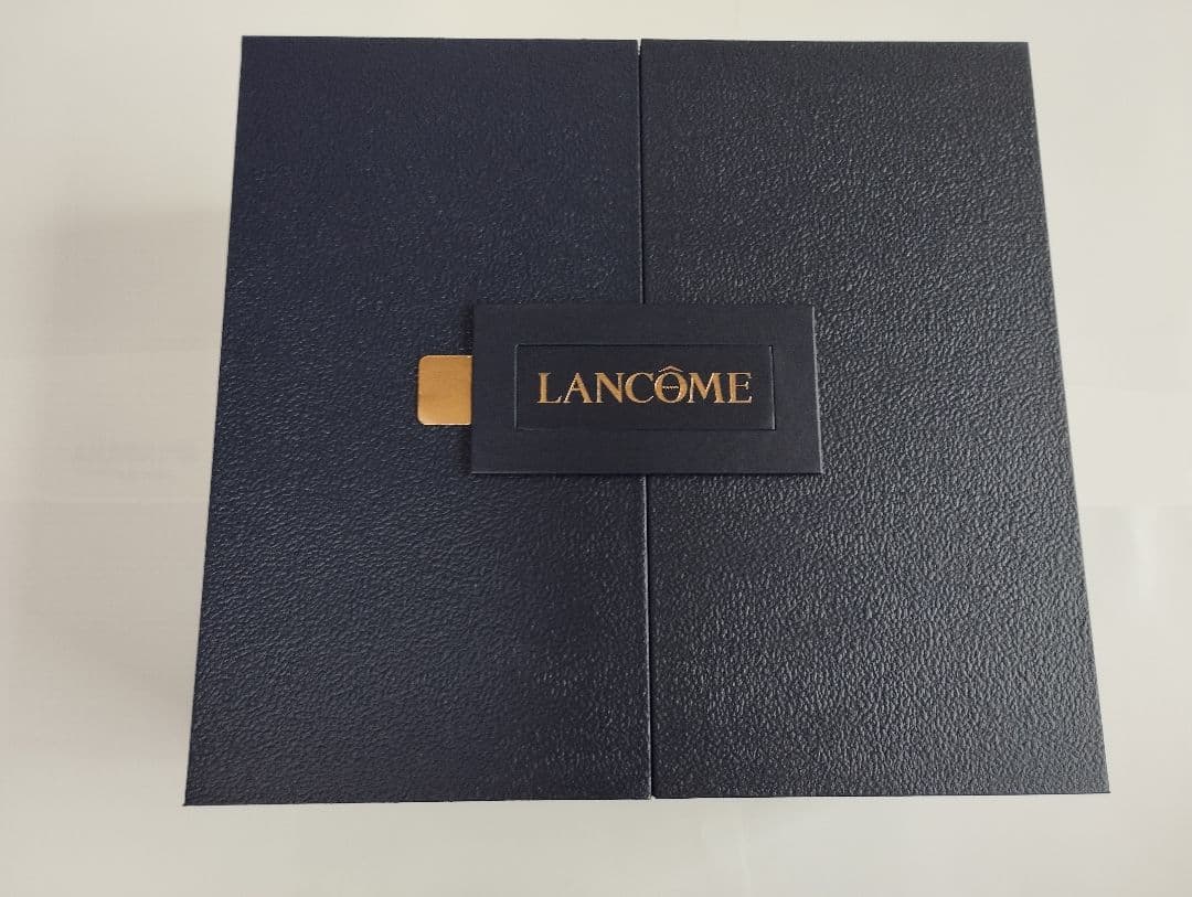 【お値下げ中】LANCOME アドベントカレンダー箱&ラヴィエベル30mL他