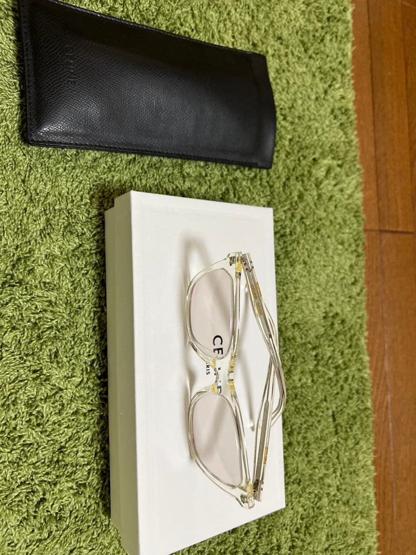 セリーヌ　サングラス　クリアフレーム