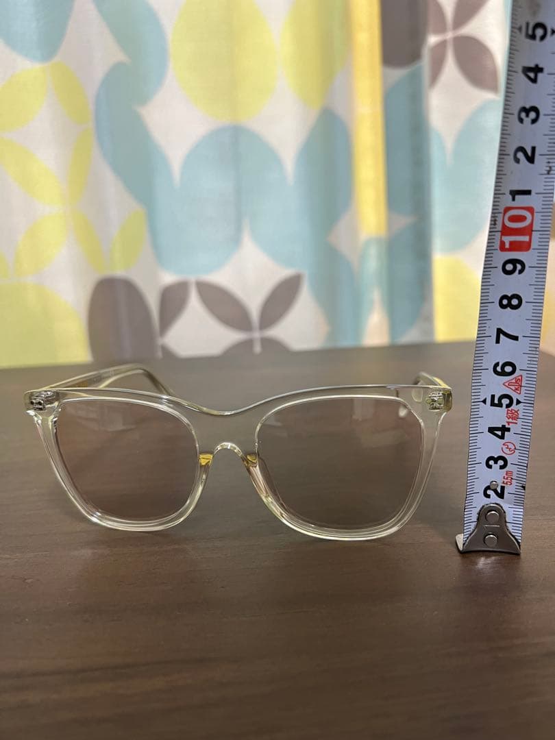 セリーヌ　サングラス　クリアフレーム