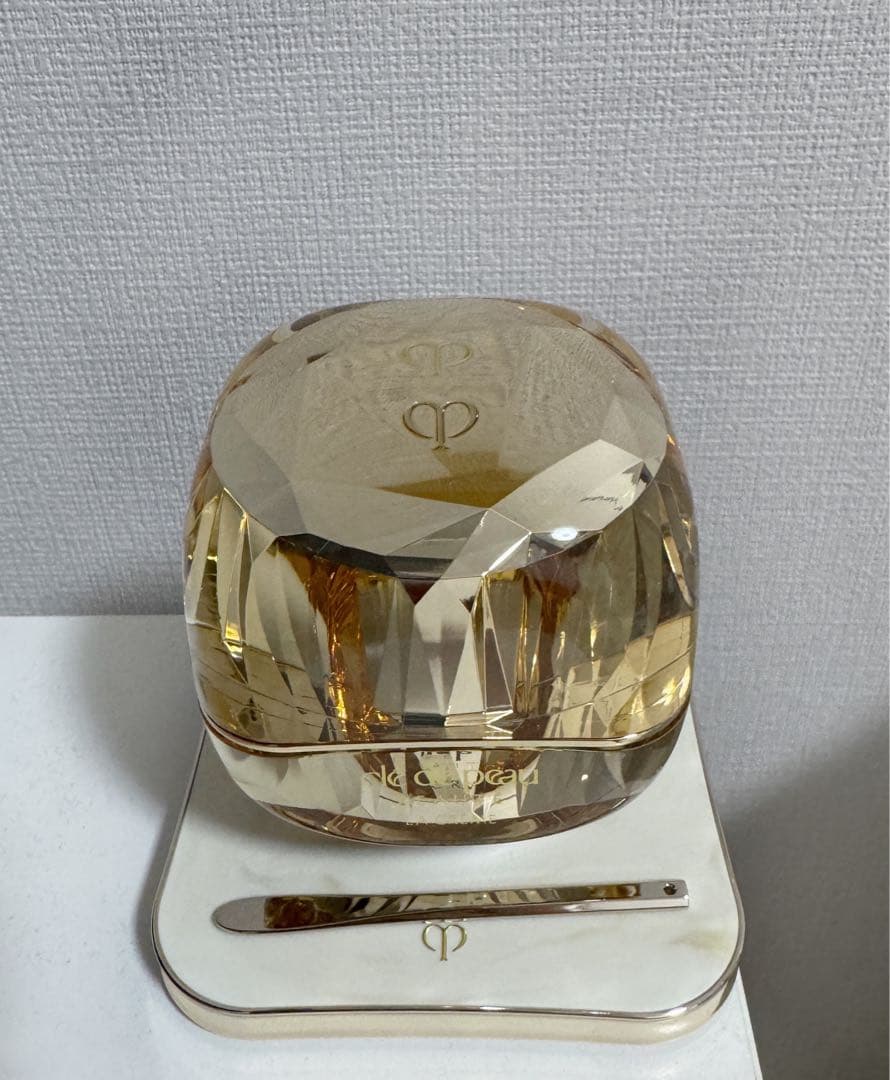 【おまけつき】クレ・ド・ポー ボーテ ラ・クレーム　30g