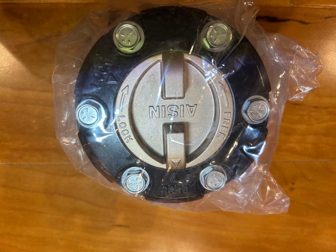 トヨタ フリーホイールハブ 43530-60042 ランクル　アイシン　2個