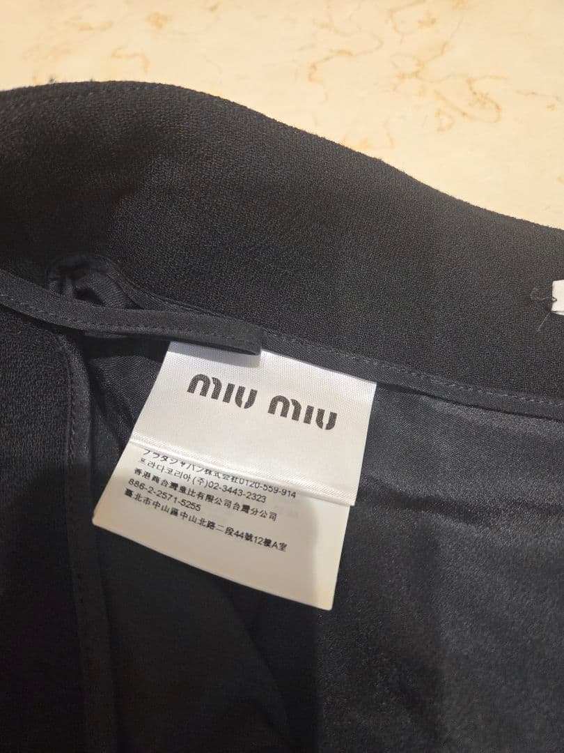 miu miu ミュウミュウ 黒 フレアスカートミニ サイズ40