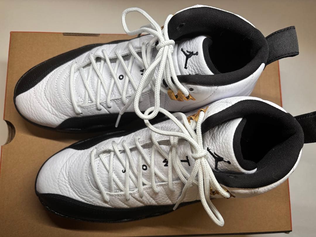 Nike Air Jordan 12 ホワイト/ブラック