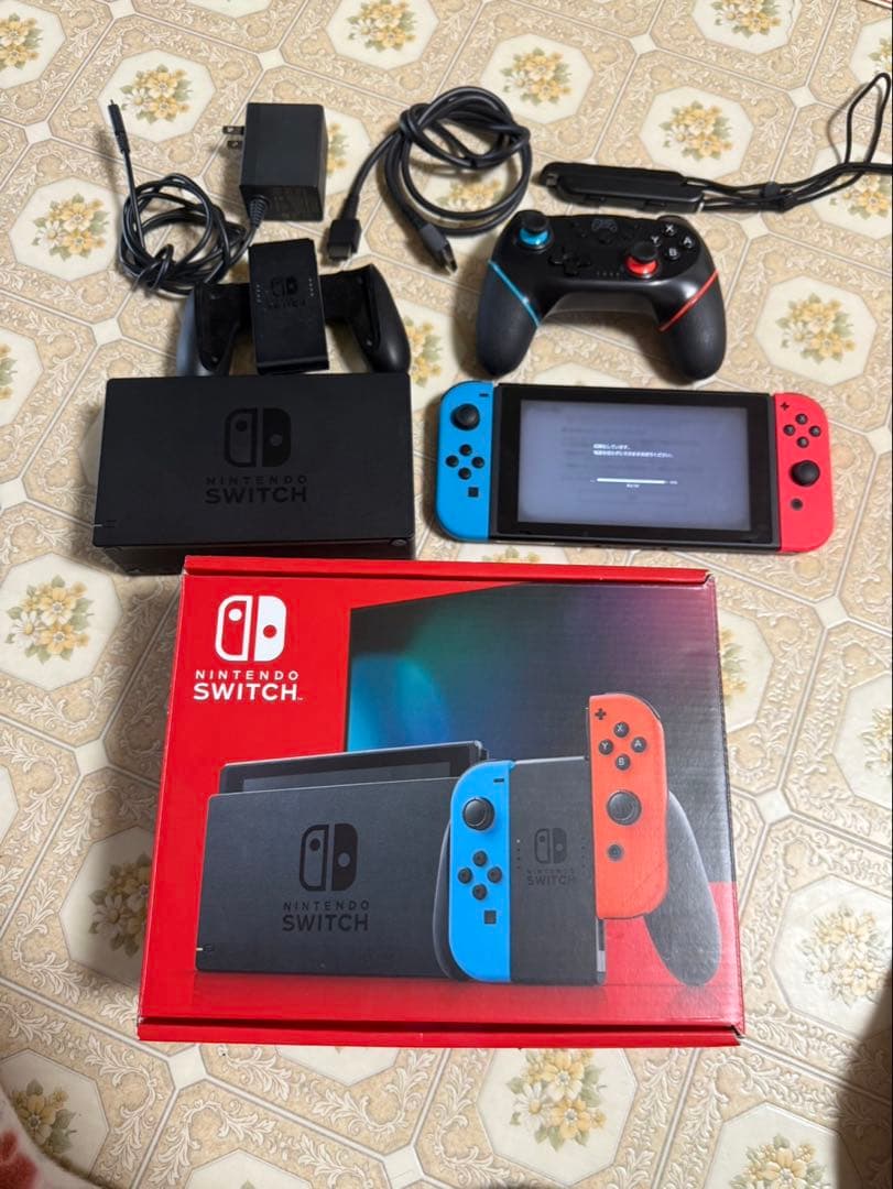 Nintendo Switch ネオンレッド/ネオンブルー 本体