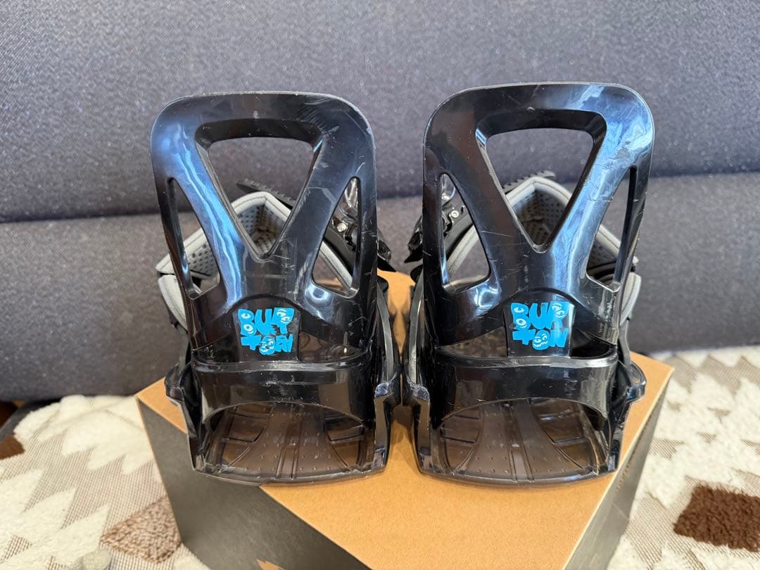 BURTON GROM KIDS スノーボードバインディング YTH(Sサイズ)