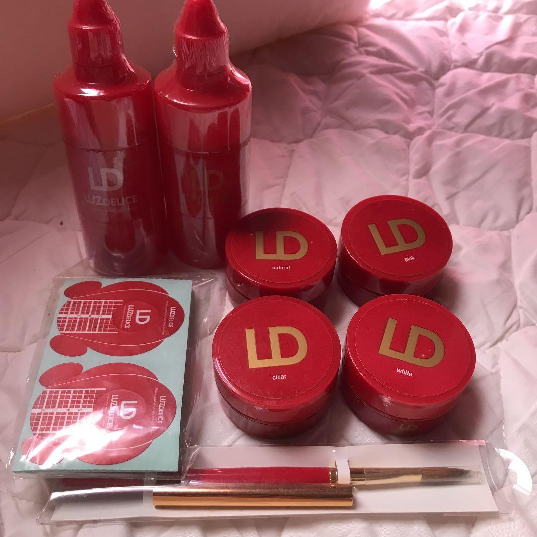 年内断捨離中❗️お値下げしました❗️ネイル ラズデリス キット❣️新品・未使用品❣️