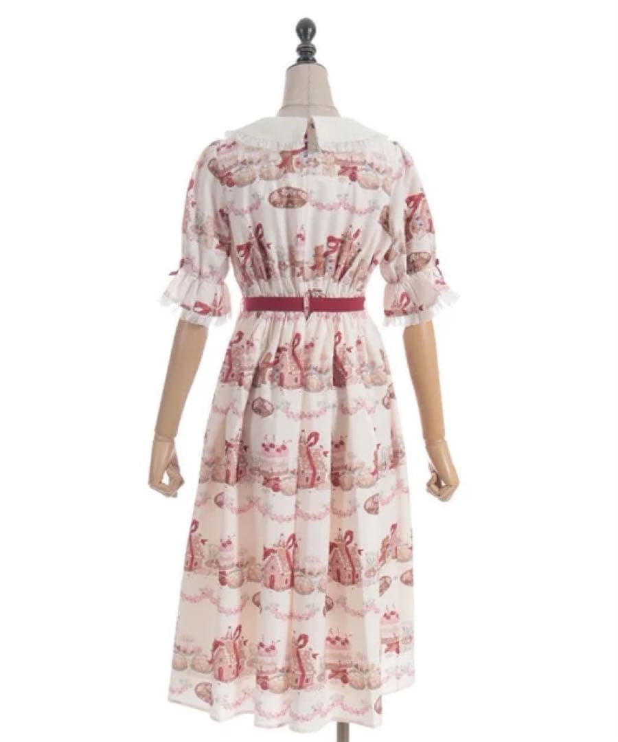 ♡axesfemmekawaii♡ お菓子の家柄ワンピース 生成り