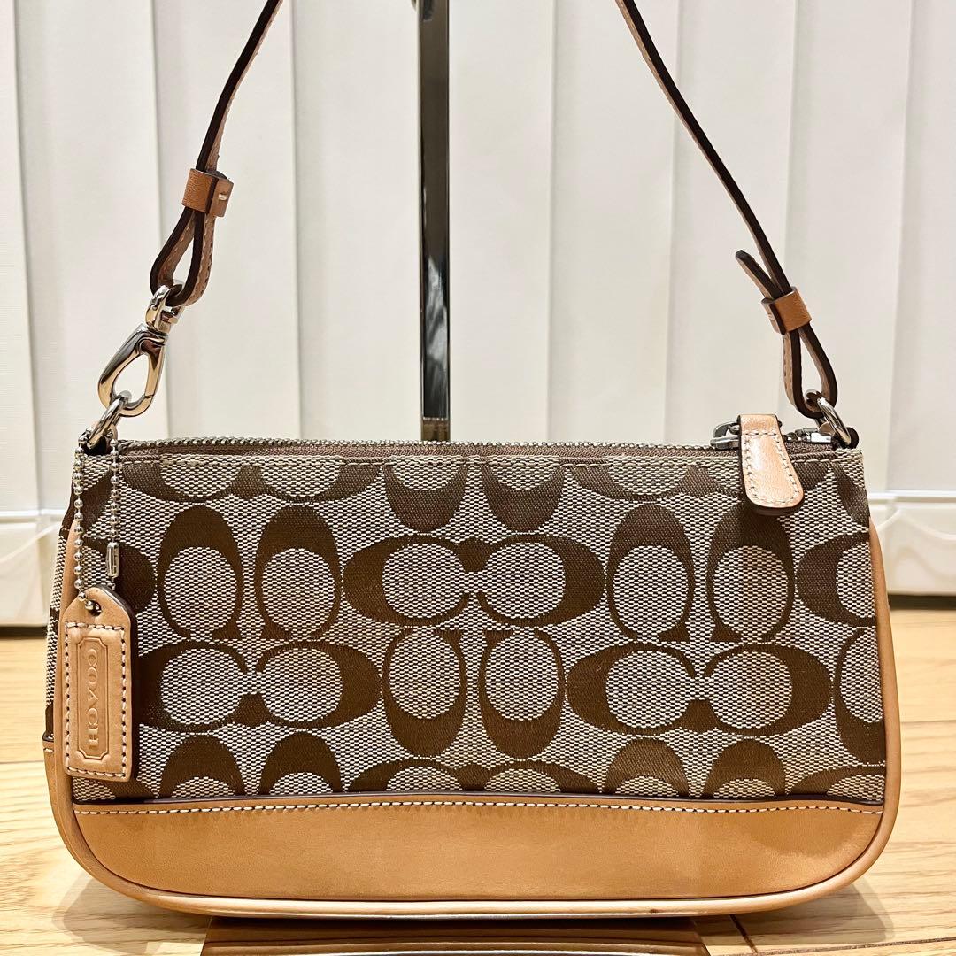 極美品　コーチ　6094 アクセサリーポーチ　シグネチャー　キャンバス