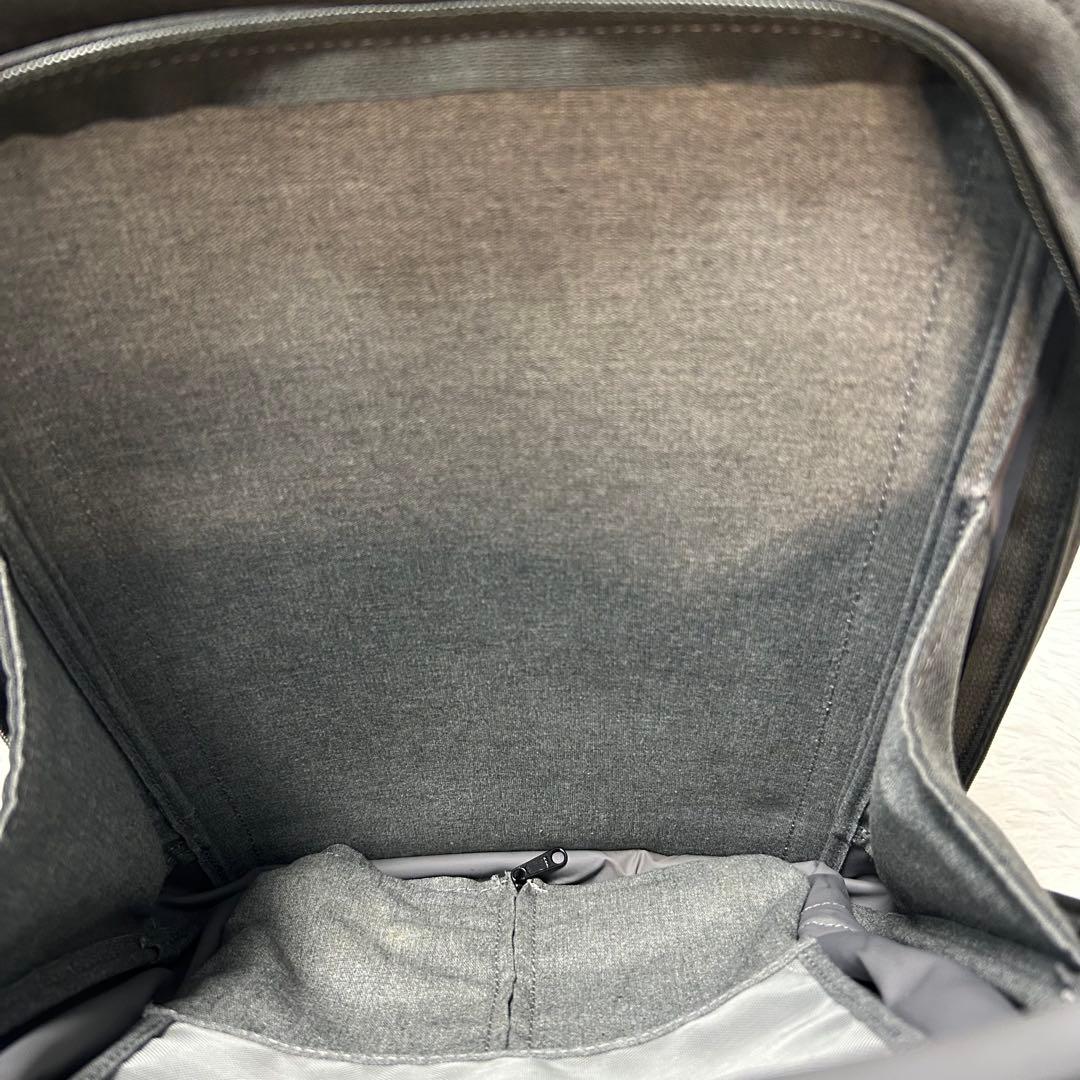 美品⭐︎サムソナイト×スタルク ZAB 拡張式リュック グレー