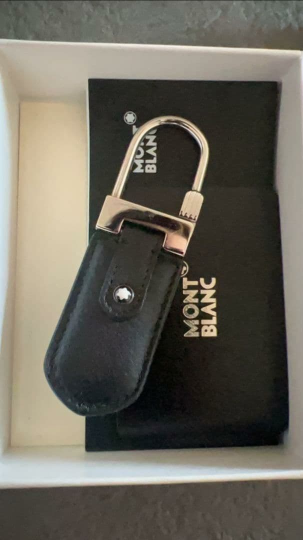 【大幅値下げ】MONTBLANC　キーホルダー