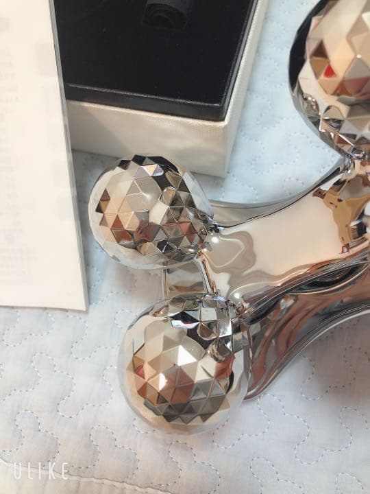 リファ　ボディー　ローラー　正規品　カラット　美顔ローラー