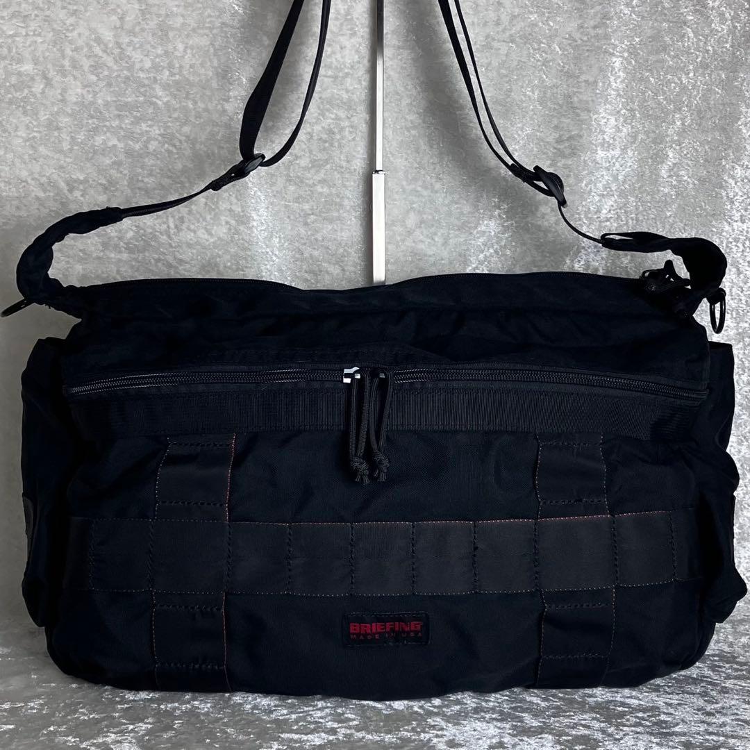 完売品 ブリーフィング フライトライト クーリエ ショルダーバッグ