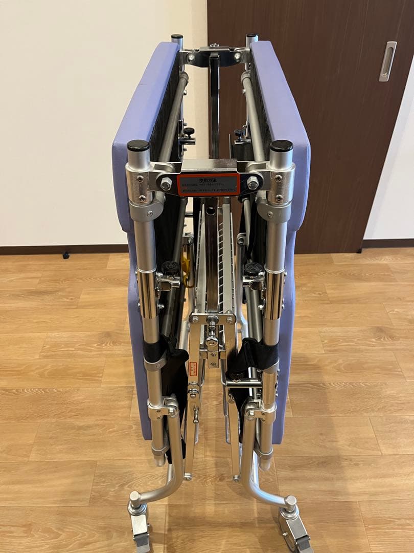 日進医療機器　折りたたみ式ストレッチャー　TY-231D