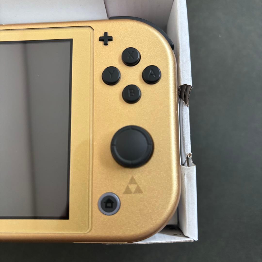 Nintendo Switch Lite ハイラルエディション　カバーケース付き