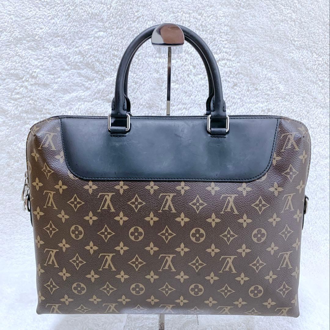 極美品 ♪ ルイヴィトン モノグラム マカサー ポルトドキュマン ジュール A4