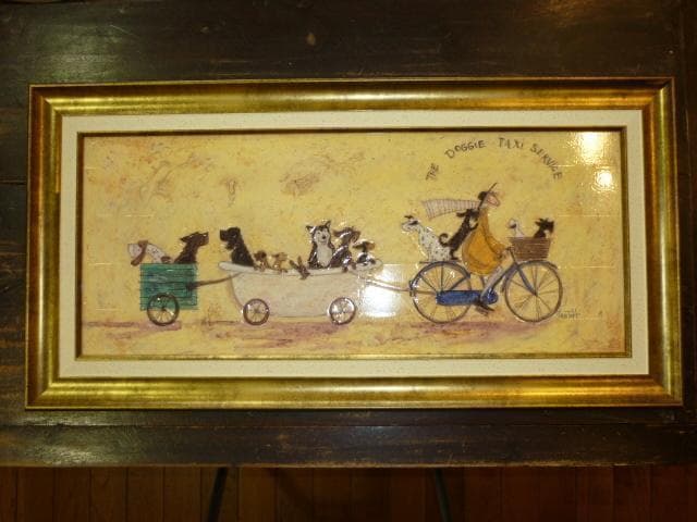 癒し　絵画★サムトフト アートフレーム「いぬタクシー」★【 動物＆癒しアート】