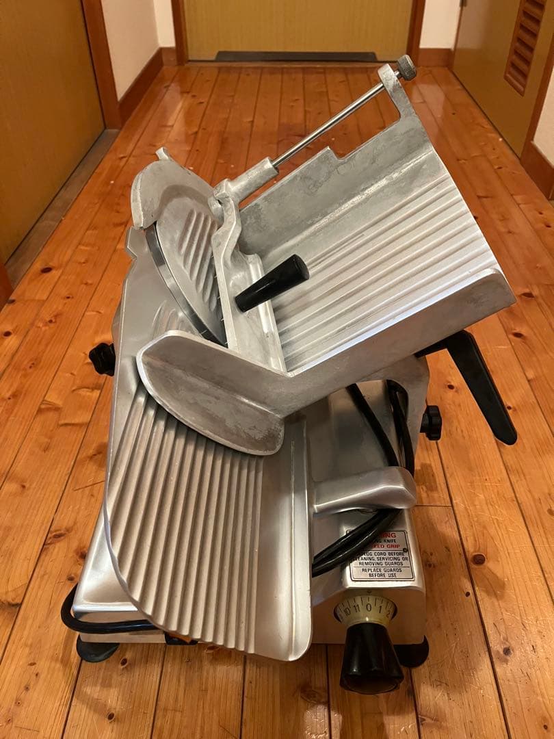 HOBART スライサー610 (中古)