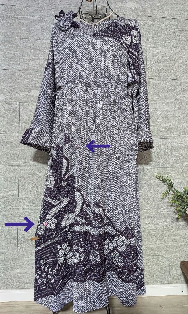 A261総絞り着物リメイクギャザーワンピース★リボン・ブローチ