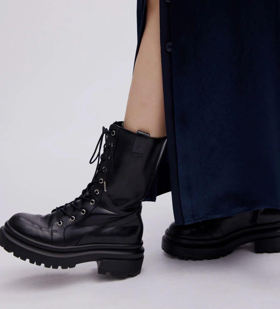 レースアップ ブラックブーツ/ブラックLサイズ