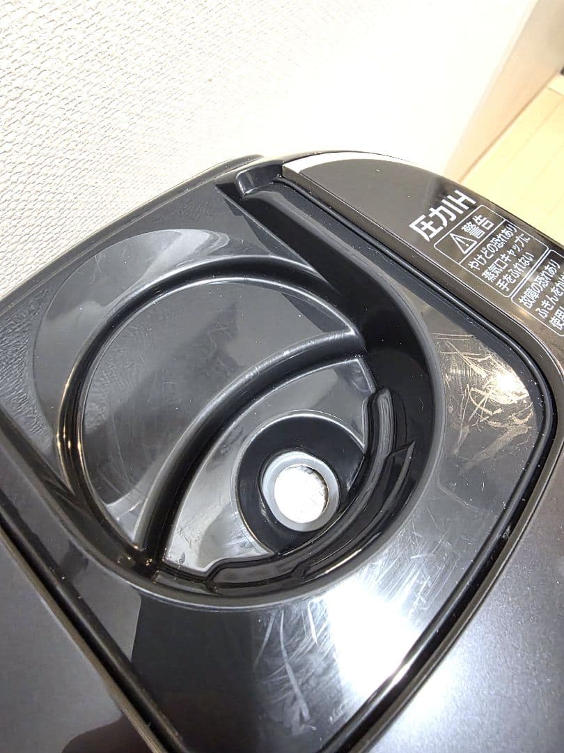 ​象印 NP-RT05-BA 圧力IH炊飯ジャー 3合炊き 2024年製