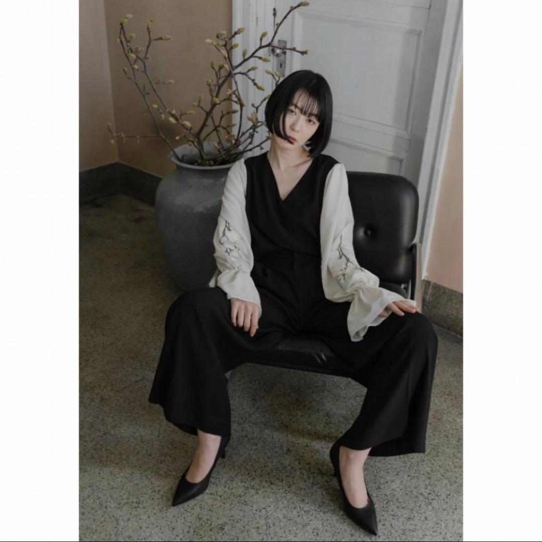 ニナiCONOLOGY 花を着るブラウス 白木蓮　サイズ１ 完売品