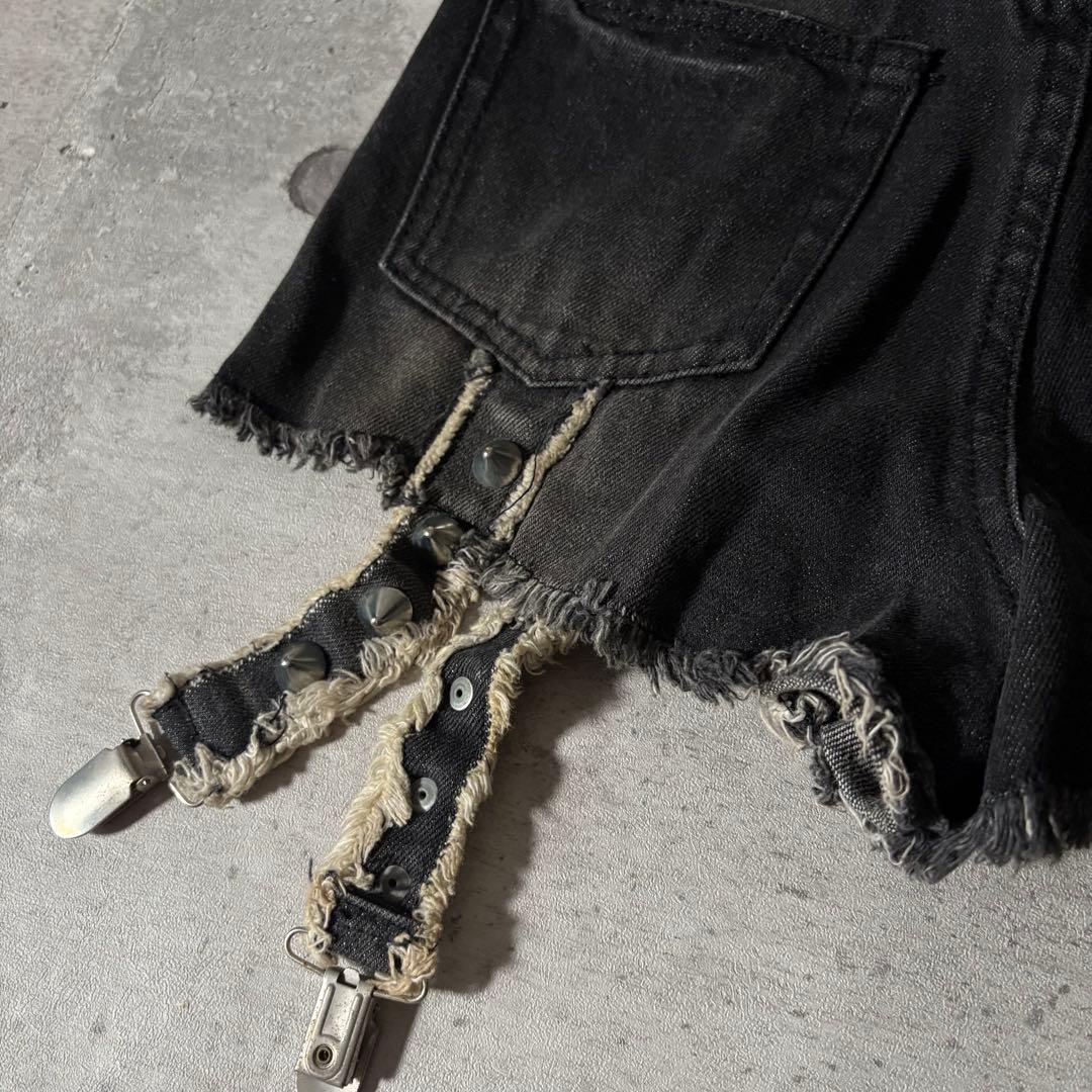 00s GLAD NEWS ブラックデニム ショートパンツ 髑髏スタッズ y2k