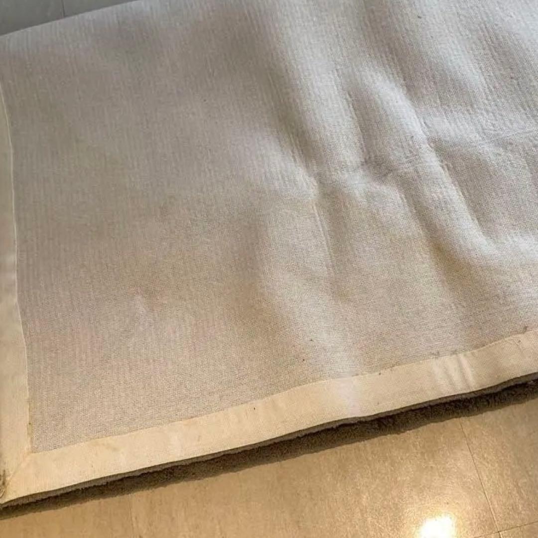 ジャンク品！6000円値下げ！　ラグ(アクタス)