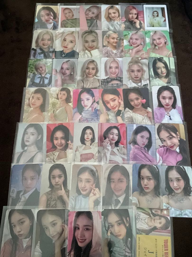 STAYC トレカ　J ジェイ　特典　グッズ　アイサ　ユン　スミン　セウン　CD