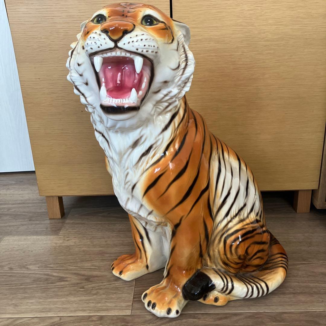 豹　イタリア製　陶器の置物