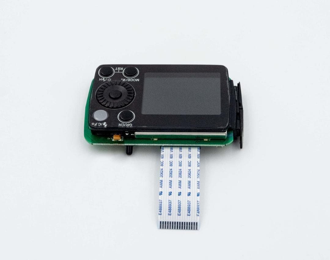 ①Godox AD200 液晶スクリーンの基盤