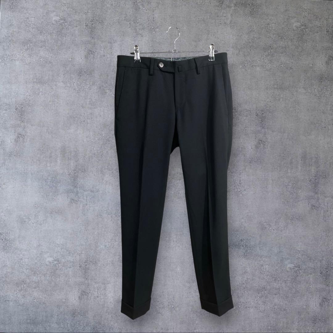 美品 PT01 ピーティゼロウーノ スラックス　ブラック Traveller